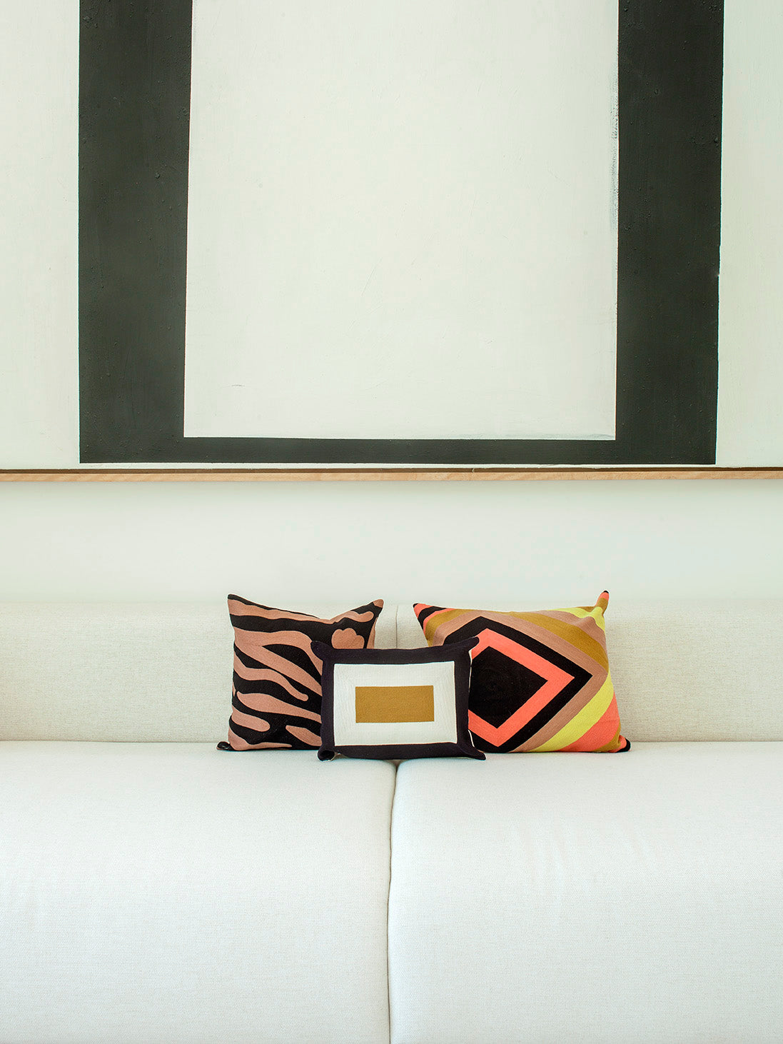 SAUVAGE NEGRO Y TERRACOTA 40X40